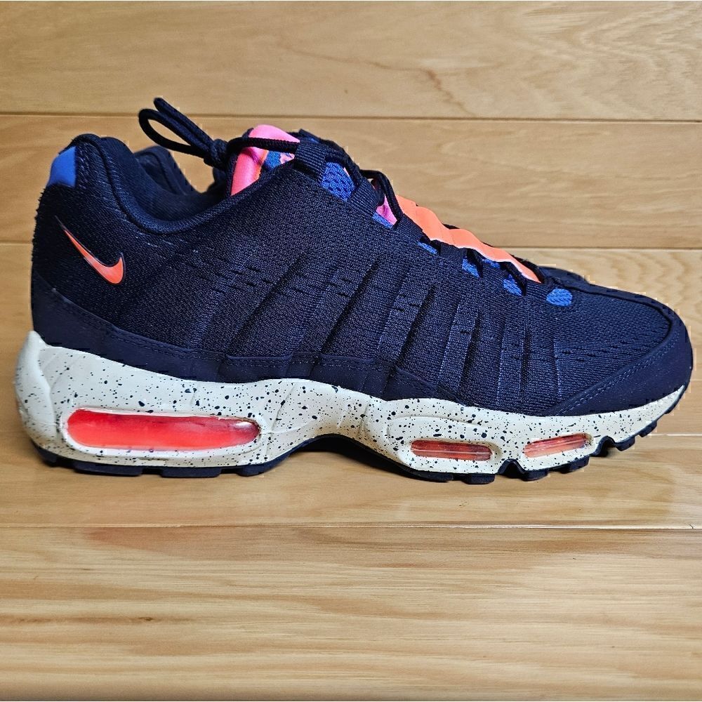 Nike Air Max 95 EM Beaches of Rio Size 10.5 Mens Running Shoe Sneaker 554971-164
